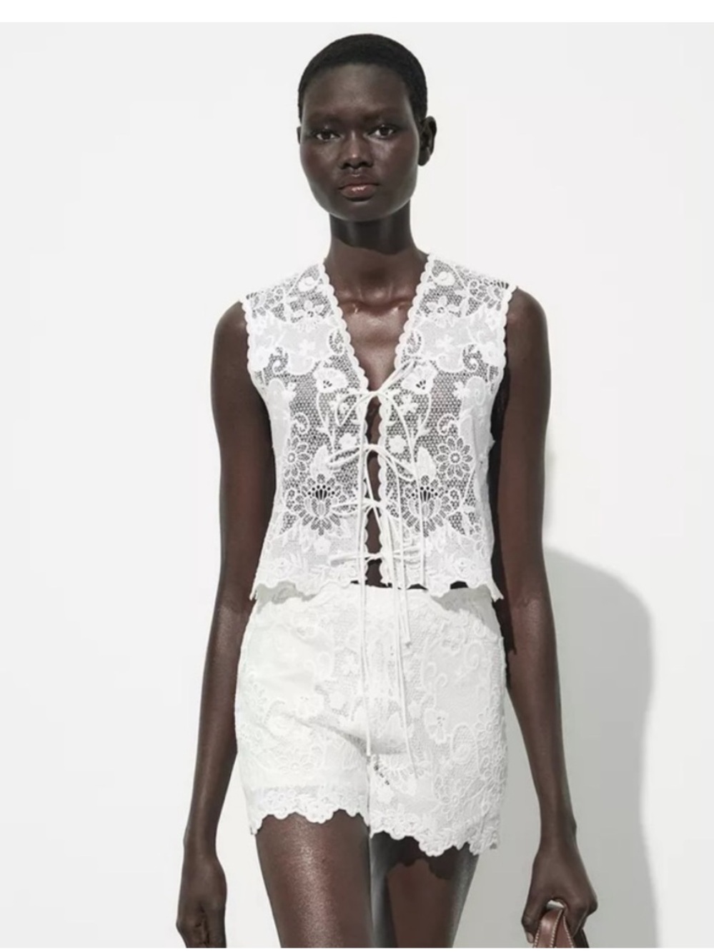 NWT ZARA BLOGGER FAV EMBROIDERED SHORTS  SIZE S 
🚨FIRM PRICE NO DISCOUNT - Picture 11 of 12